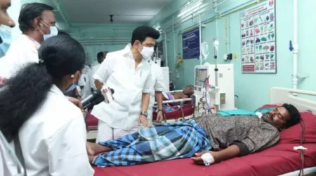 तमिलनाडु में जहरीली शराब पीने से 30 की मौत, 50 से अधिक लोगों का इलाज जारी