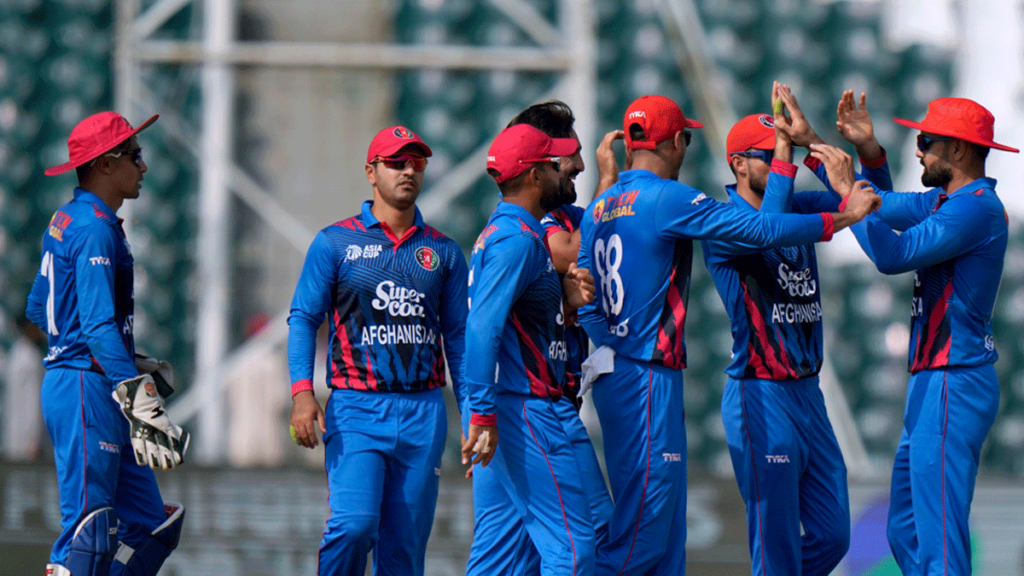 अफगानिस्तान क्रिकेट ने 3 खिलाड़ियों पर लगाया प्रतिबंध, खतरे में पड़ सकता है आईपीएल 2024