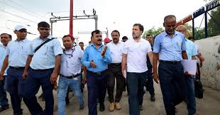 Rahul Gandhi Met Loco Pilots