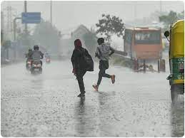 Delhi Weather : क्या फिर दिल्ली की सड़कें बनेंगी तालाब? जाने क्या कहता है मौसम विभाग का पूर्वानुमान 
