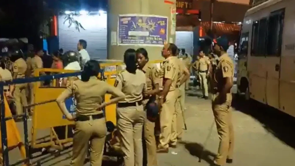 how did violence erupted in Nagpur