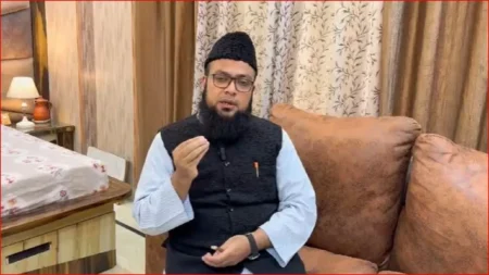 Maulana Ishaq Gora in controversy