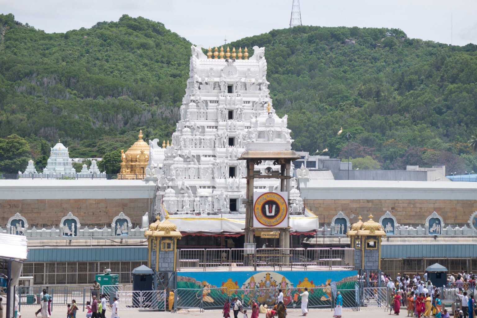 worlds richest temple