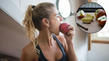 is it dangerous to eat apple seeds