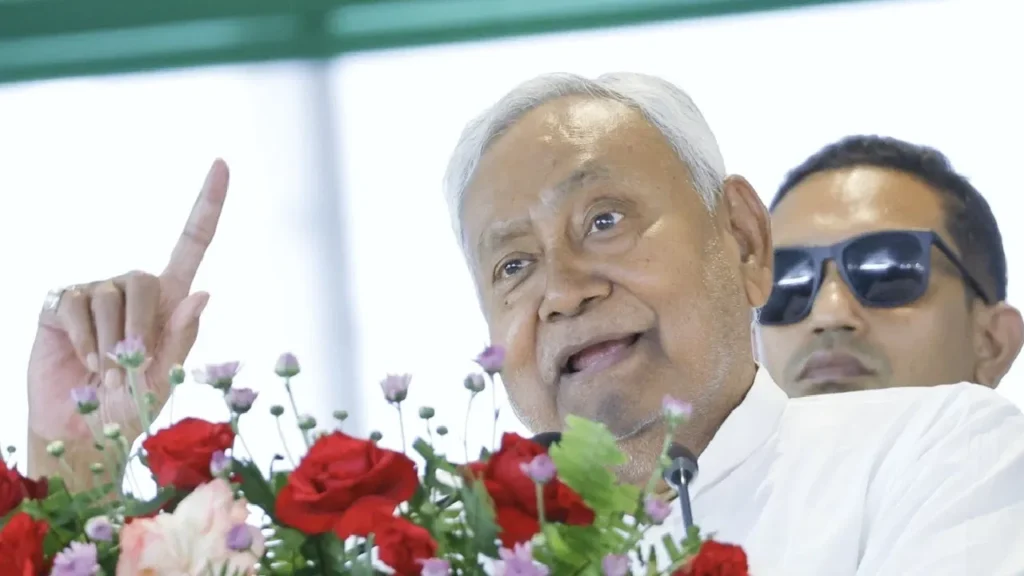 Nitish targets the opposition