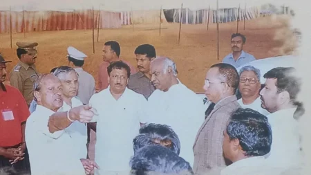 BJP surrounded Kharge family