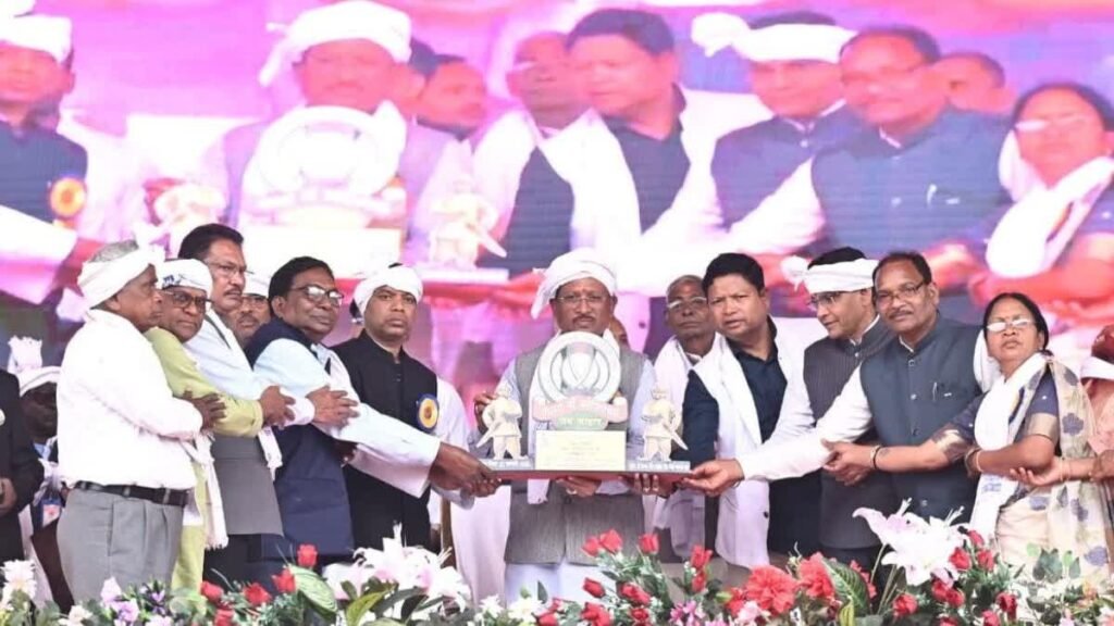 14 जनजातीय क्रांतियों की साक्षी है यह धरती, जल-जंगल-जमीन के लिए वीरों ने दिया बलिदान – सीएम साय witness to 14 tribal revolutions