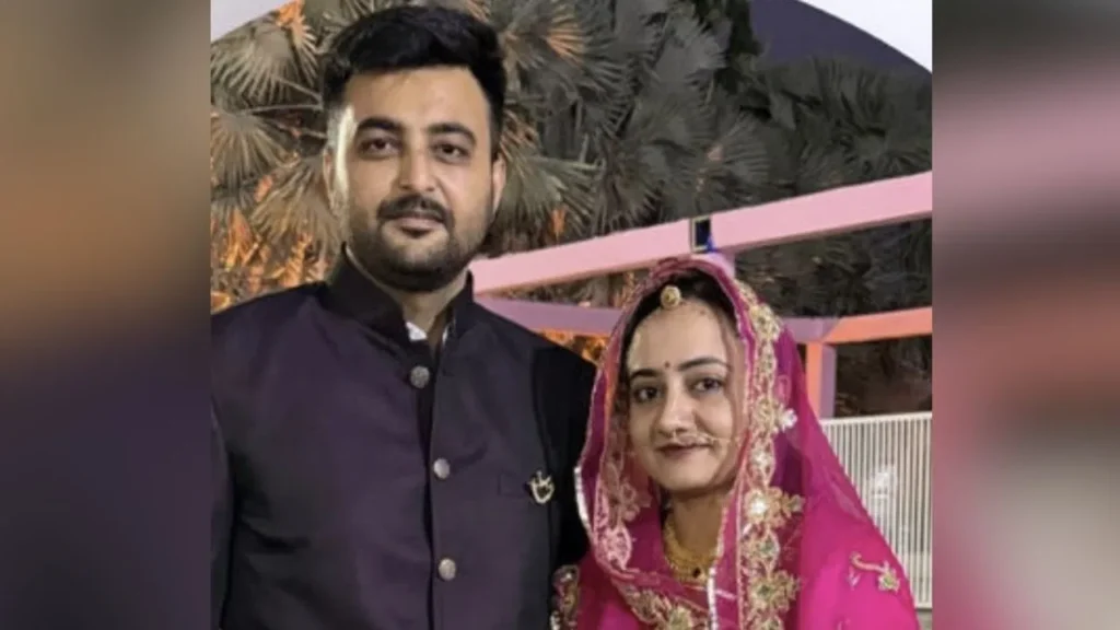 शक्तिसिंह गोहिल के भतीजे ने पहले पत्नी का किया कत्ल, फिर खुद को मारी गोली; इलाके में हड़कंप Ahmedabad Crime News