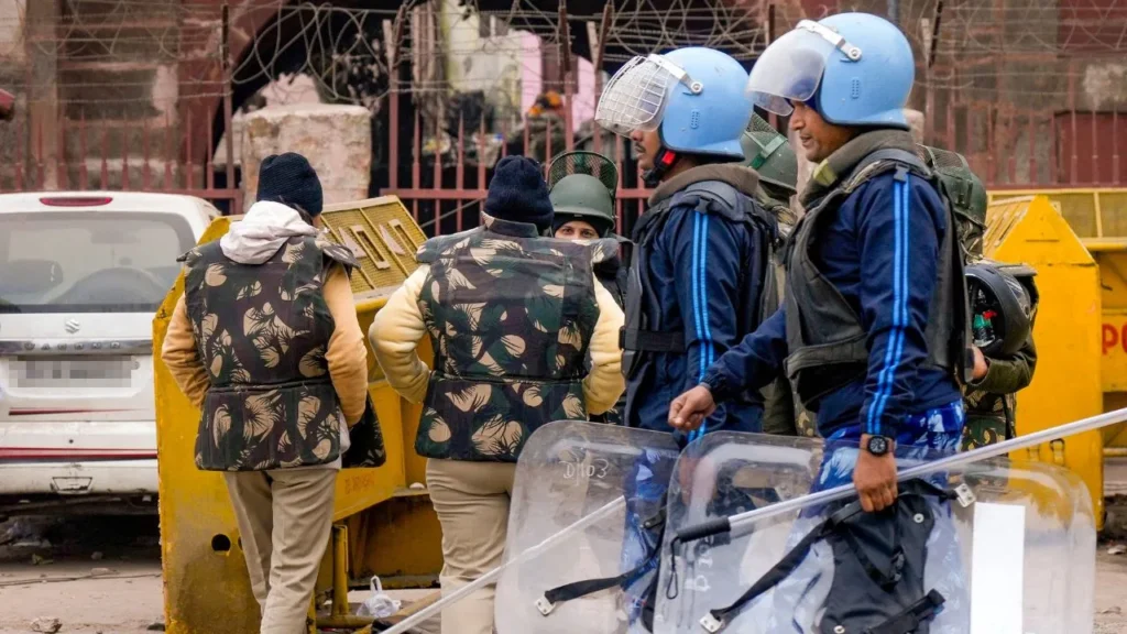 48 hours 854 arrested