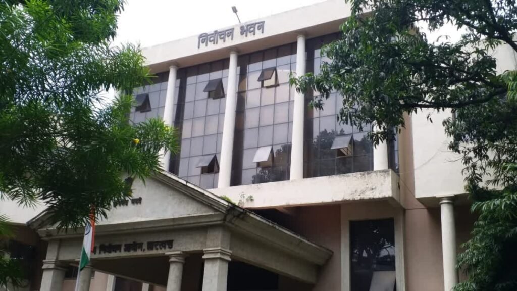 चुनावी गड़बड़ी पर सरकारी कर्मियों की खैर नहीं, दोषी पाए जाने पर होगी 5 साल तक की जेल municipal elections