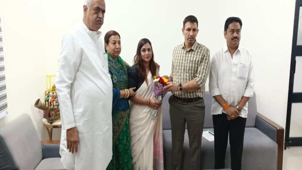 she was feeling suffocated in BJP