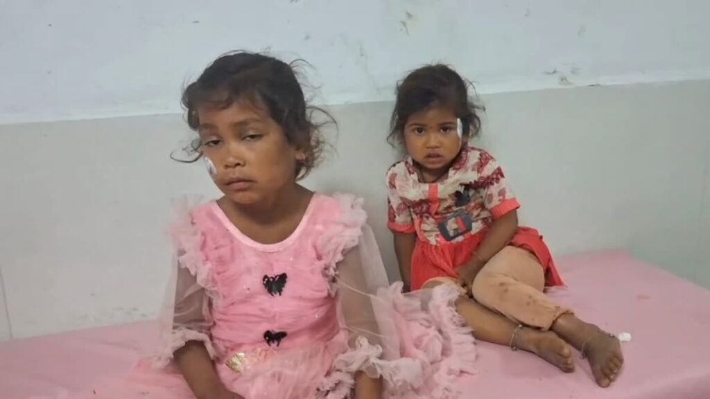 इंसानियत आज भी जिंदा है! खून से लथपथ सड़क पर तड़प रही थीं बेटियां, मसीहा बनकर पहुंचा कार चालक humanity is still alive