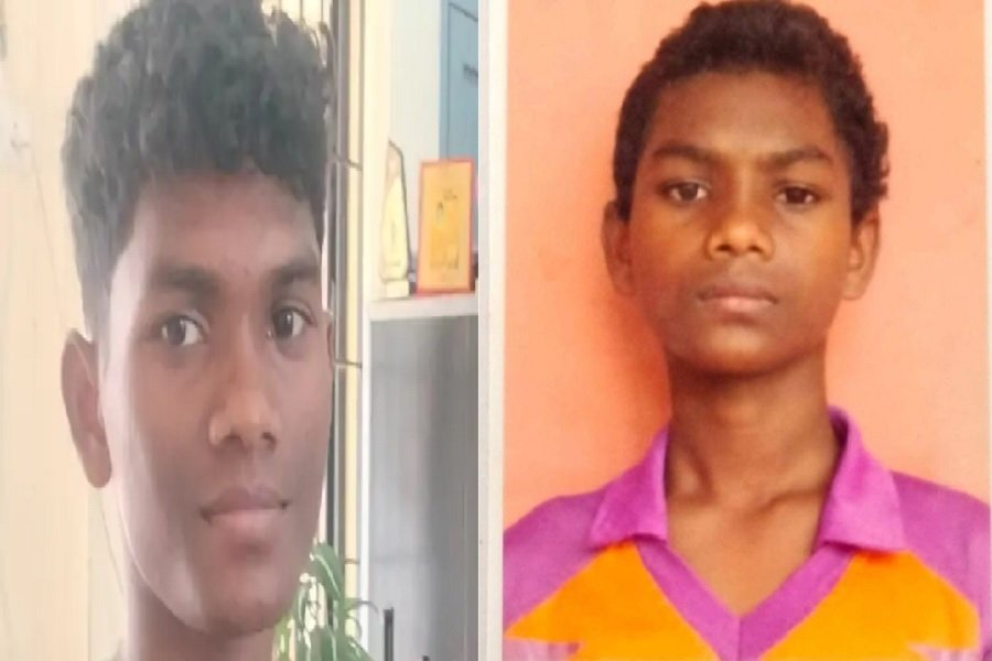 चमत्कार! 5 साल की उम्र में खोया था बेटा, 14 साल बाद सोशल मीडिया के जरिए मिला lost his son at age of 5