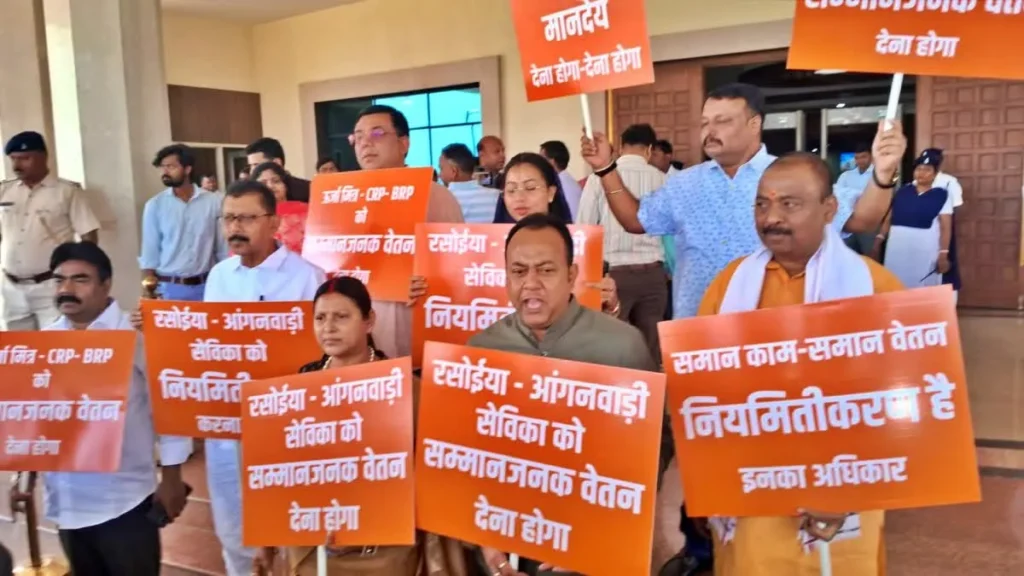 battle for anganwadi workers