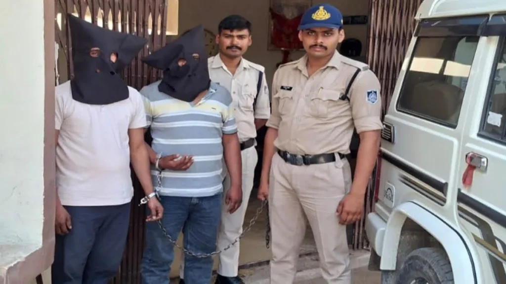 Cyber Crime News: फर्जी सिम कार्ड के बड़े गोरखधंधे का पर्दाफाश, 1 फोटो पर एक्टिवेट किए 72 सिम