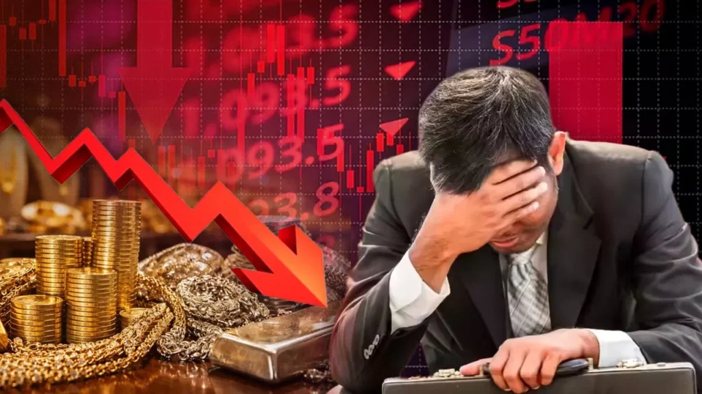 Market Crash Today: सोना-चांदी और सेंसेक्स सब धड़ाम! 4 दिनों में सोने के दाम ₹50,000 गिरे, चांदी ₹15,000 टूटी; जानें निवेश का सही समय