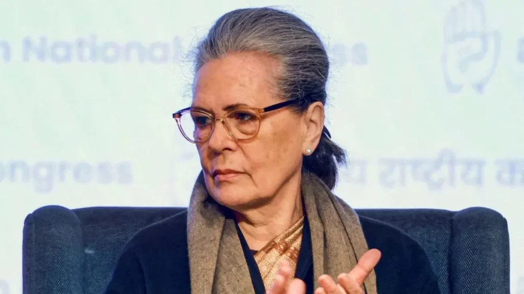 Sonia Gandhi Court Case Update: सोनिया गांधी से जुड़े 50 साल पुराने केस पर कोर्ट की टिप्पणी; ‘आधी सदी बाद किसकी होगी जांच?’