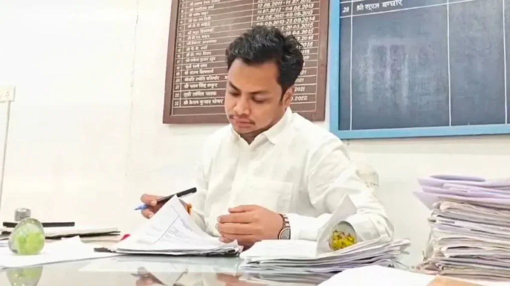 जमीन की रजिस्ट्री के लिए ‘ऑनलाइन नक्शा’ हुआ अनिवार्य, विवाद रोकने प्रशासन का सख्त कदम online map becomes mandatory