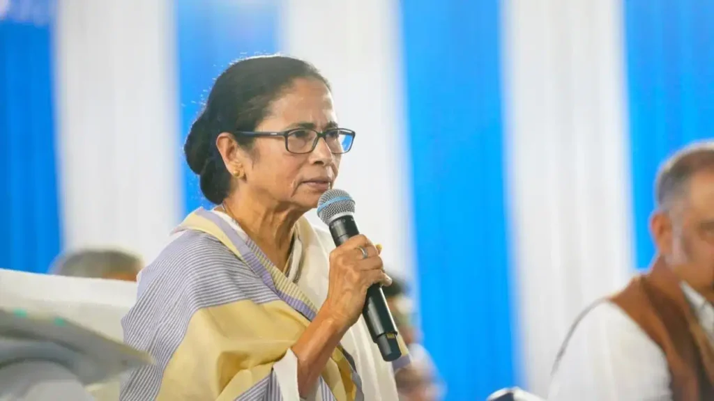 Mamata Banerjee's attack on center