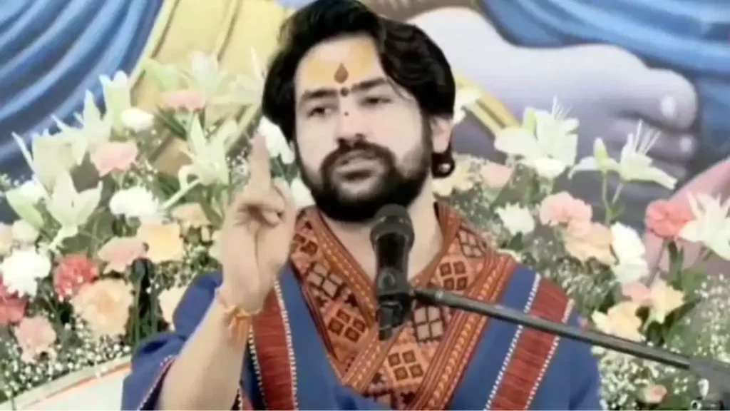 Dhirendra Shastris taunt on politicians