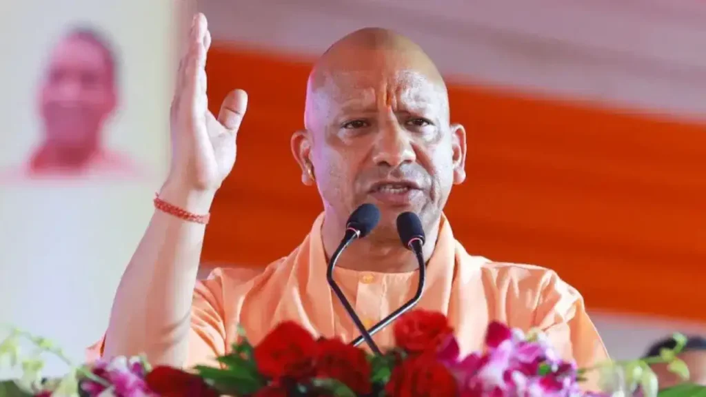Yogi Adityanath in Kushinagar: कुशीनगर को बड़ी सौगात; फाजिलनगर अब कहलाएगा ‘पावागढ़’, सीएम योगी ने किया ऐलान