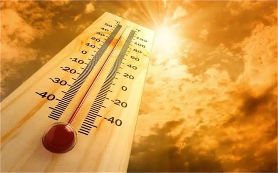 Delhi Weather Update: दिल्ली में गर्मी और उमस का सितम, 39 डिग्री तक पहुंचेगा पारा, जानें मौसम का हाल