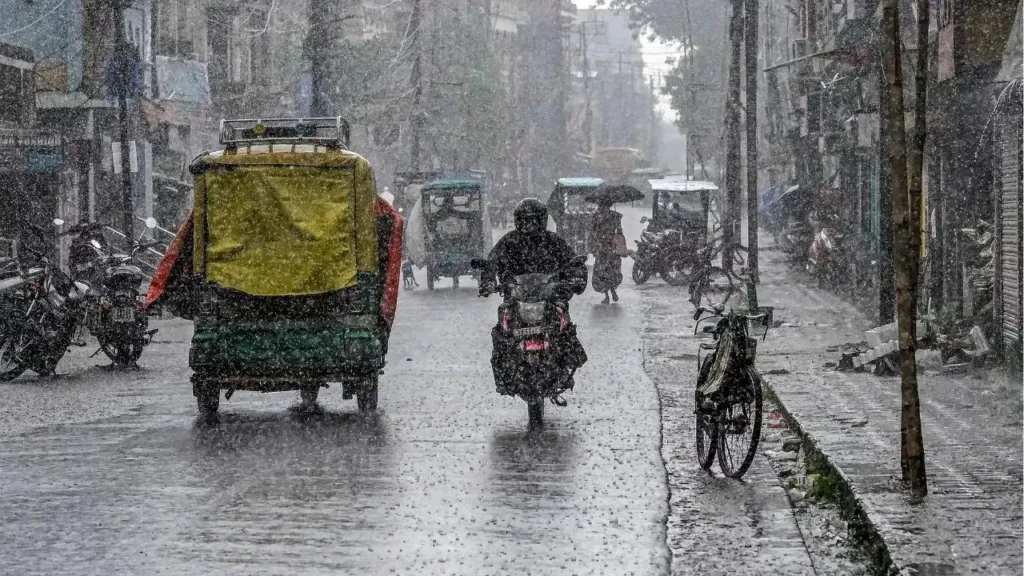 heavy rain in these states