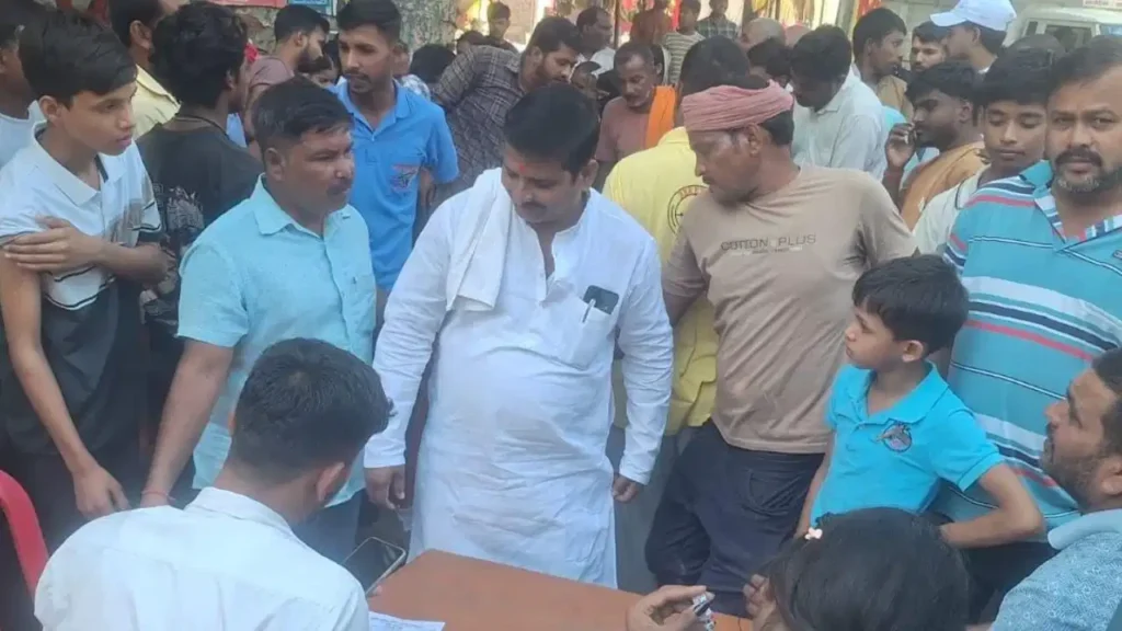 450 people got anti rabies vaccine
